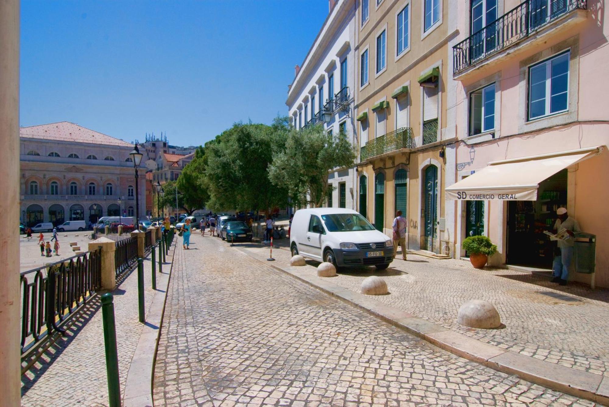 Residencial Geres Hotel - Lisbon — Photos 1